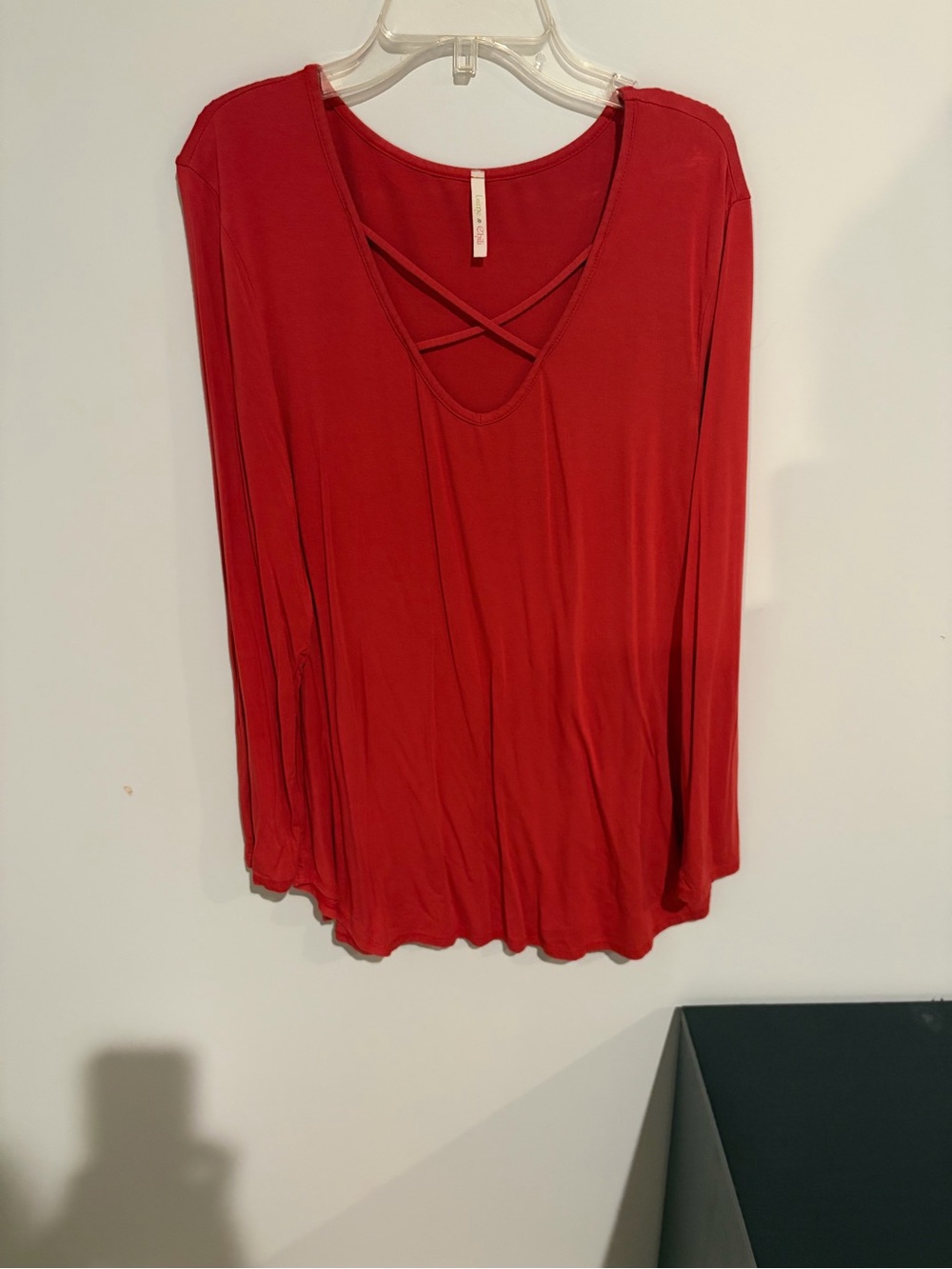 Women's Crisscross V-Neck Long-Sleeve Top - Red